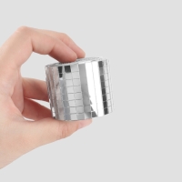 Зеркальная мозайка клеевая, 0,5 × 0,5 см, 8 рядов 4 см × 1 м, серебряное стекло Зеркальная мозайка клеевая, 0,5 × 0,5 см, 8 рядов 4 см × 1 м, серебряное стекло