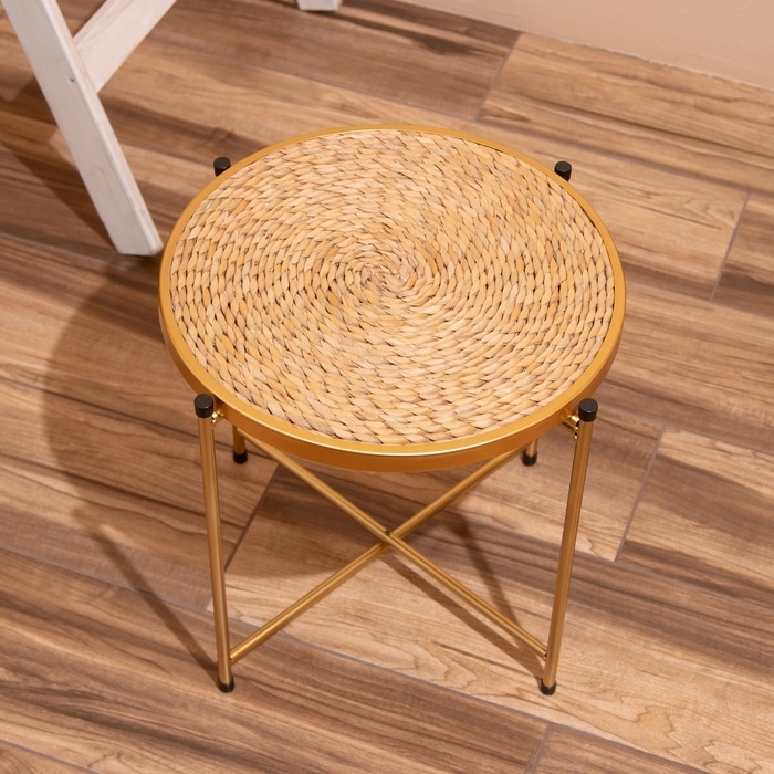Столик плетёный, 40х40х41 см, цв. золото