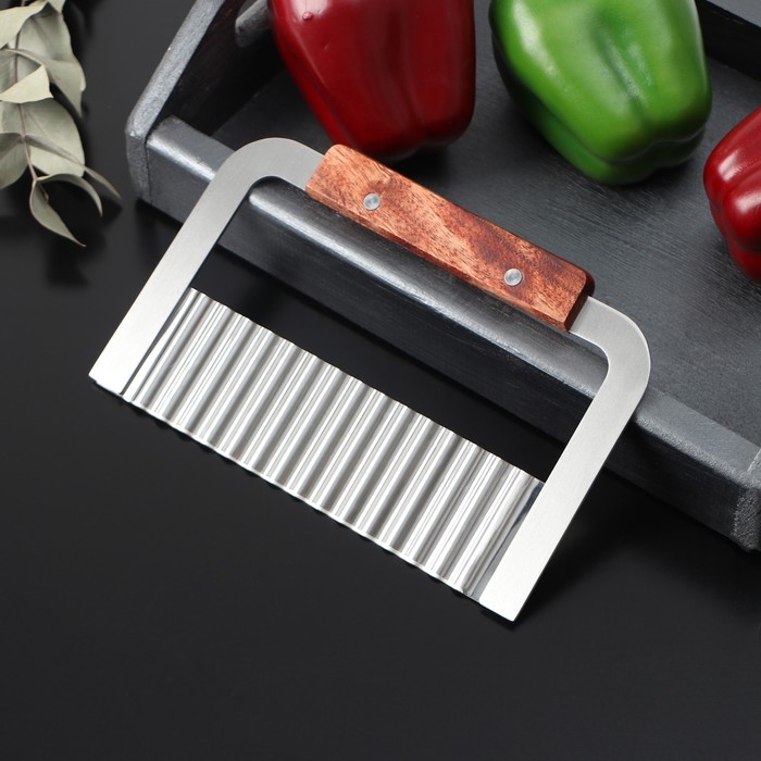 Нож для фигурной резки Доляна, 18&times;12 см, цвет серебристый