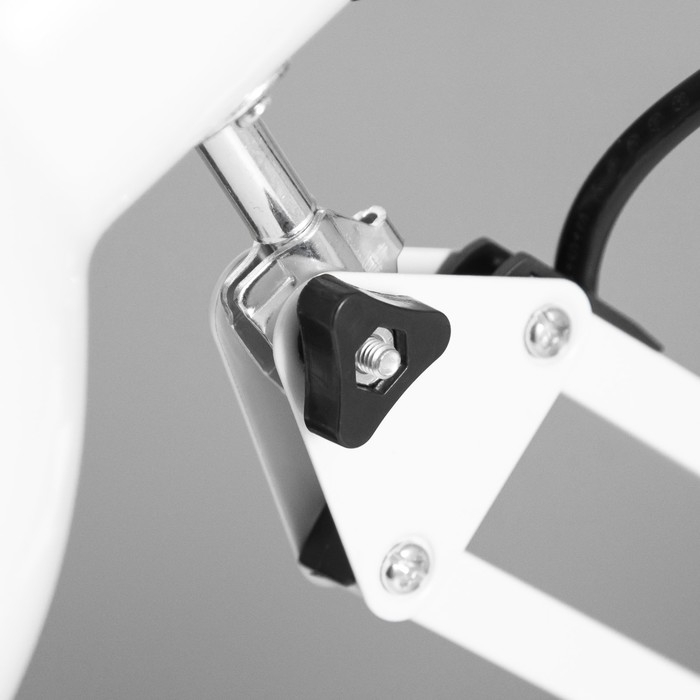 Настольная лампа Настольная лампа "Уникум" Е27 15Вт белый 14,5х15х57 см