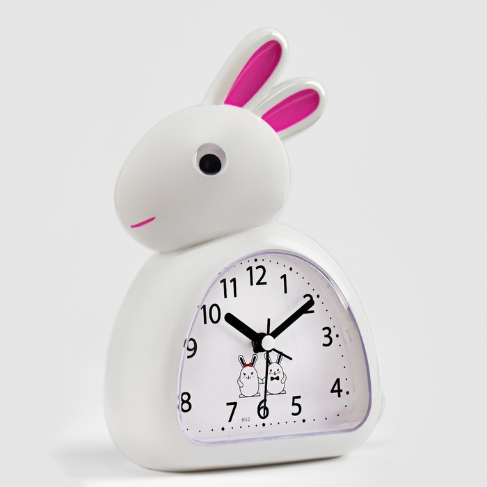Часы - будильник настольные Часы - будильник настольные "Зайчик" детские, плавный ход, 13.5 х 18 см, АА