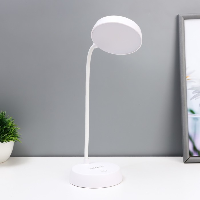 Настольная лампа Настольная лампа "Регли" LED 8Вт USB АКБ белый 9,5х15х26 см RISALUX