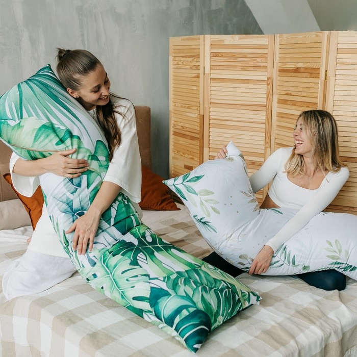 Подушка-обнимашка для беременных «Тропики» Подушка-обнимашка для беременных «Тропики»