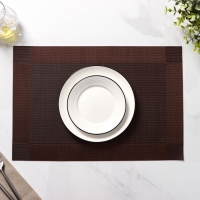 Салфетки сервировочные на стол Доляна &laquo;Шахматы&raquo;, 45&times;30 см, 4 шт, цвет коричневый