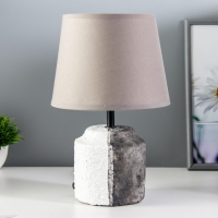 Настольная лампа "Киана" Е14 40Вт серо-белый 20х20х33см RISALUX Настольная лампа "Киана" Е14 40Вт серо-белый 20х20х33см RISALUX