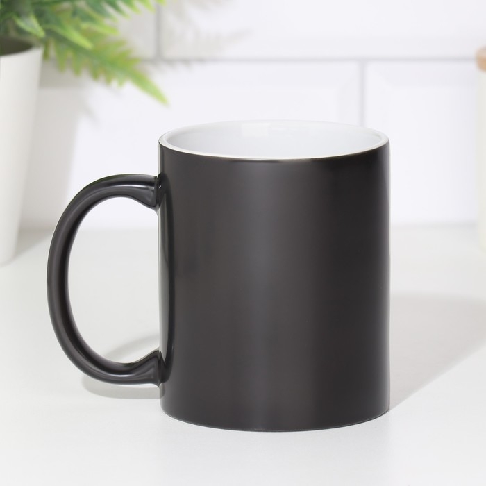 Кружка под сублимацию, хамелеон, керамическая с логотипом, цвет черный, объем 320 мл Кружка под сублимацию, хамелеон, керамическая с логотипом, цвет черный, объем 320 мл
