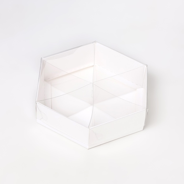 Менажница белая с прозрачной крышкой и перегородками, 18,5 х 18,5 х 4,6 см Менажница белая с прозрачной крышкой и перегородками, 18,5 х 18,5 х 4,6 см