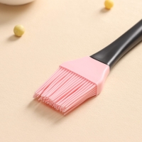 Кисть Доляна «Контраст», силикон, 23 см, цвет МИКС Кисть Доляна «Контраст», силикон, 23 см, цвет МИКС