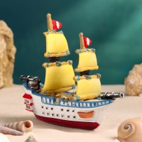 Корабль сувенирный "Парусник" 15*6*12см Корабль сувенирный "Парусник" 15*6*12см