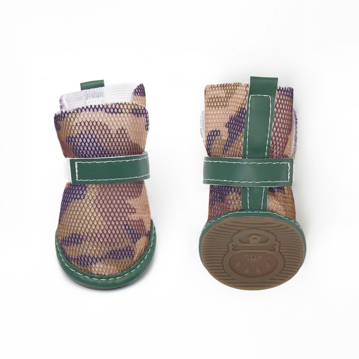 Ботинкидля собак Ботинкидля собак "Боец", набор 4 шт, размер 4 (подошва 5,5 х 4,5 см) камуфляж