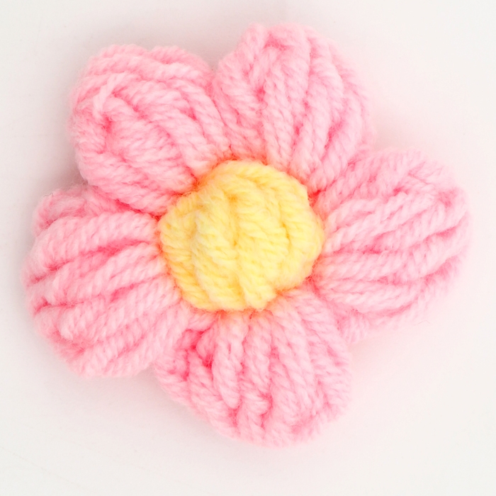 Цветок вязаный, набор 10 шт., размер 1 шт., 4 &times; 1,5 см, цвет нежно-розовый