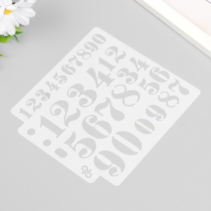 Трафарет пластик Трафарет пластик "Цифры" 13х14 см