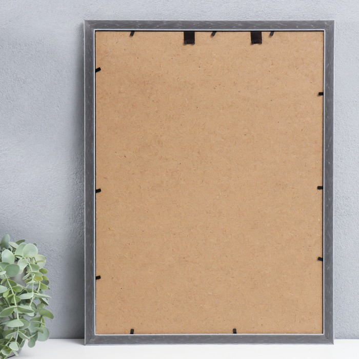 Фоторамка пластик 30х40 см Фоторамка пластик 30х40 см "Корни" бежевая с серебром 44х34 см