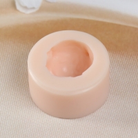 Молд силикон "Лицо младенца" №12 3,4х2,8х1,9 см Молд силикон "Лицо младенца" №12 3,4х2,8х1,9 см