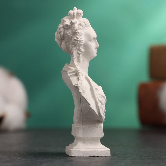 Бюст Бюст "Императрица Екатерина I" белый