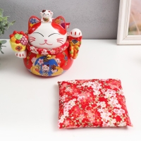 Копилка керамика "Кот Манэки-нэко для благополучия и изобилия" красный 14х20х20,5 см Копилка керамика "Кот Манэки-нэко для благополучия и изобилия" красный 14х20х20,5 см