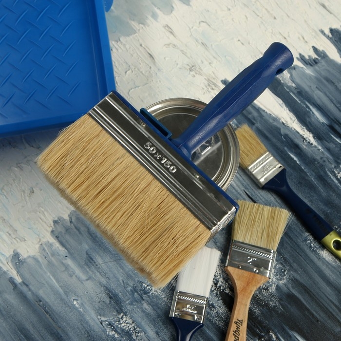 Кисть-макловица ТУНДРА, смешанная щетина, пластиковая рукоятка, 50х150 мм Кисть-макловица ТУНДРА, смешанная щетина, пластиковая рукоятка, 50х150 мм