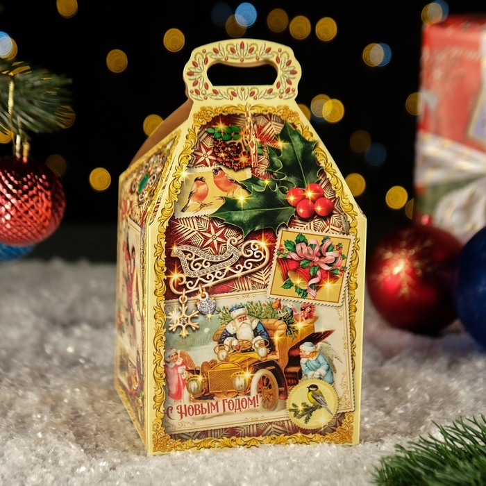 Новый год. Коробка подарочная складная "Столичный" 12 х 12 х 17 см.