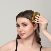 Массажёр Гуаша &laquo;Гребень&raquo;, 9,5 &times; 5,5 см, PVC-коробка, цвет &laquo;янтарный&raquo;