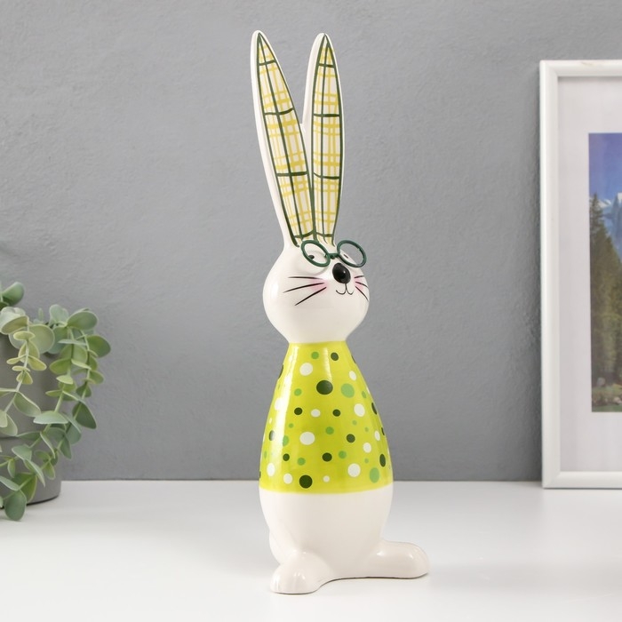 Сувенир керамика Сувенир керамика "Зайчонок в очках, рубашка в горох" жёлто-зелёный 10х7,5х30,5 см