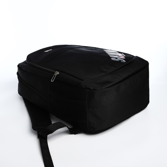 Рюкзак молодёжный из текстиля на молнии, 4 кармана, цвет чёрный/красный Рюкзак молодёжный из текстиля на молнии, 4 кармана, цвет чёрный/красный