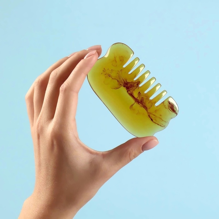 Массажёр Гуаша «Гребень», 9,5 × 5,5 см, PVC-коробка, цвет «янтарный» Массажёр Гуаша «Гребень», 9,5 × 5,5 см, PVC-коробка, цвет «янтарный»