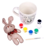 Кружка под раскраску на новый год &laquo;Новогодний зайка&raquo; с мягкой игрушкой. 300 мл, новогодний набор для творчества