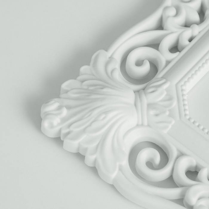 Фоторамка пластик 10х15 см "Рококо" белая 22,5х17,8 см