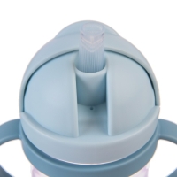 Поильник - непроливайка детский с силиконовой трубочкой, 250 мл., с ручками, цвет голубой Поильник - непроливайка детский с силиконовой трубочкой, 250 мл., с ручками, цвет голубой