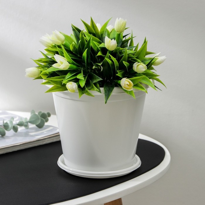 Горшок для цветов с поддоном &laquo;Эконом&raquo;, 2 л, пластиковый, цвет белый