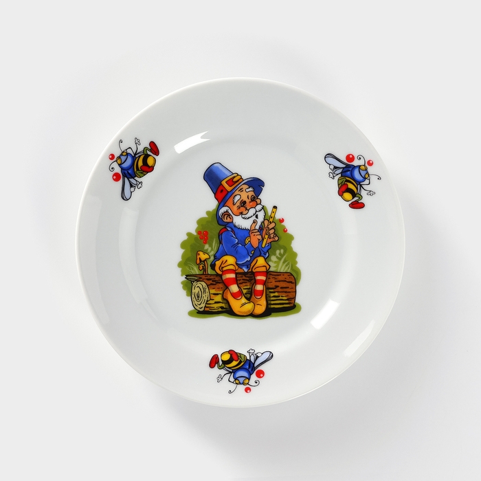 Тарелка фарфоровая &laquo;Лесовичок&raquo;, d=17 см, рисунок микс