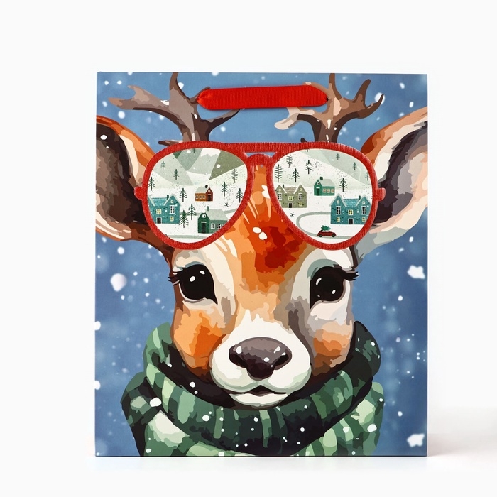 Пакет подарочный новогодний ламинированный &laquo;Оленёнок&raquo;, конгрев, M 30 х 26 х 9 см, Новый год