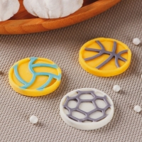 Силиконовая форма &laquo;Мячи&raquo;, 12,5&times;9 см, ячейки d=4 см, d=3 см, цвет прозрачный