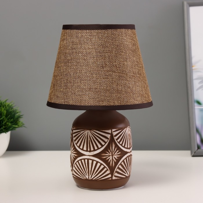 Настольная лампа Настольная лампа "Маргарет" Е14 40Вт коричневый 17х17х27см