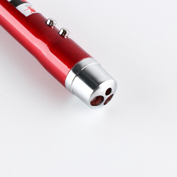 Игрушка для кошек лазер &laquo;&lrm;Украл сердечко&raquo;&lrm;