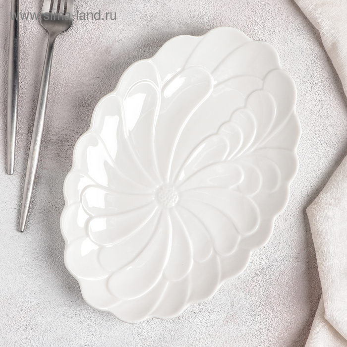 Блюдо керамическое &laquo;Ромашка&raquo;, 25&times;17&times;3 см