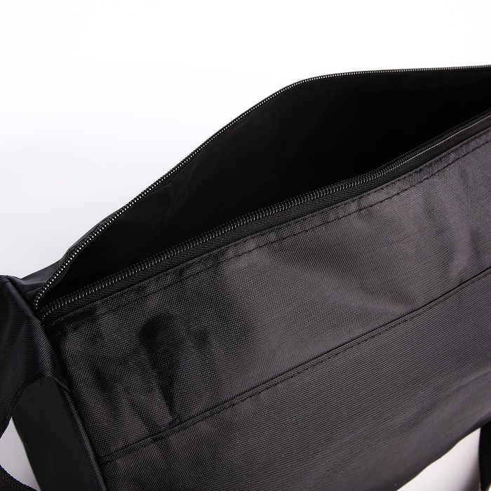 Сумка спортивная классика, 40х21х19 см, отдел на молнии, цвет чёрный Сумка спортивная классика, 40х21х19 см, отдел на молнии, цвет чёрный