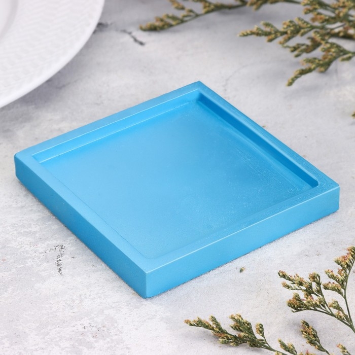 Подсвечник квадратный из гипса,10х1,5см,голубой Подсвечник квадратный из гипса,10х1,5см,голубой