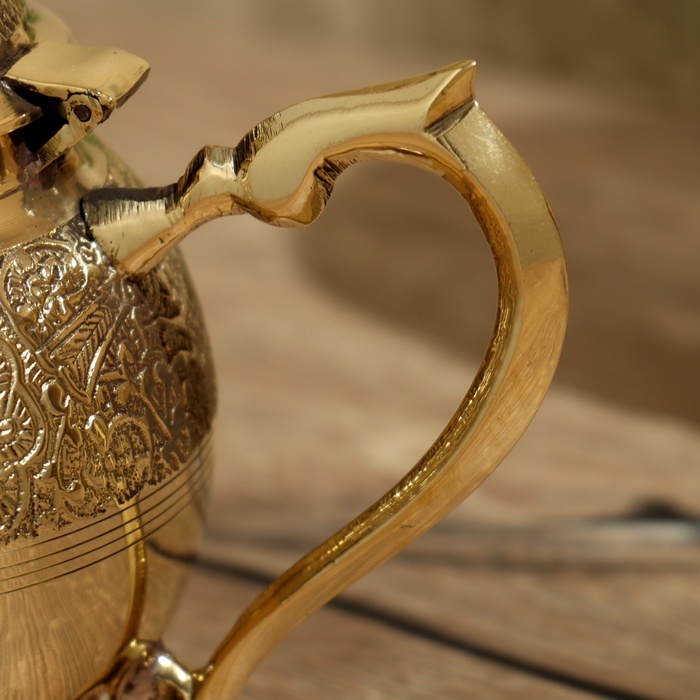 Чайник 24х11х18 см, латунь Чайник 24х11х18 см, латунь