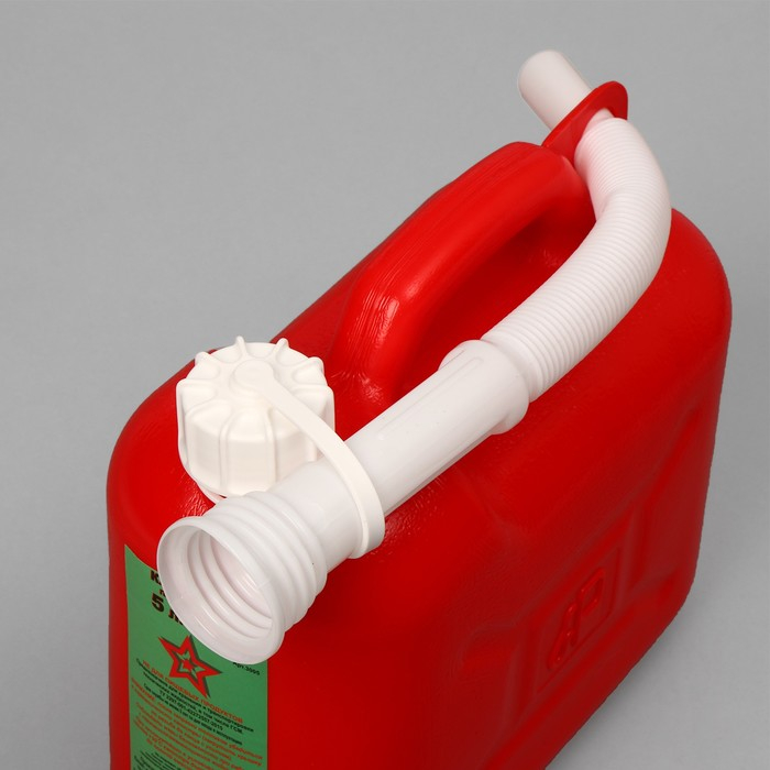 Канистра ГСМ «Звезда», 5 л, с заливным устройством, крышка МИКС Канистра ГСМ «Звезда», 5 л, с заливным устройством, крышка МИКС