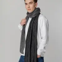 Шарф Nobilis, черный с серым меланжем Шарф Nobilis, черный с серым меланжем
