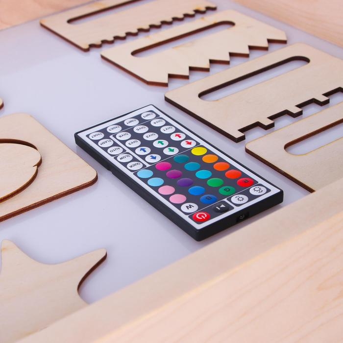 Стол для рисования песком с цветной подсветкой, 40 × 60 см и крышкой + гребень и трафарет Стол для рисования песком с цветной подсветкой, 40 × 60 см и крышкой + гребень и трафарет