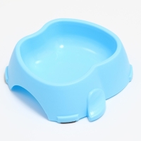 Миска пластиковая фигурная 17,5 х 17,5 х 5,5 см, голубая Миска пластиковая фигурная 17,5 х 17,5 х 5,5 см, голубая