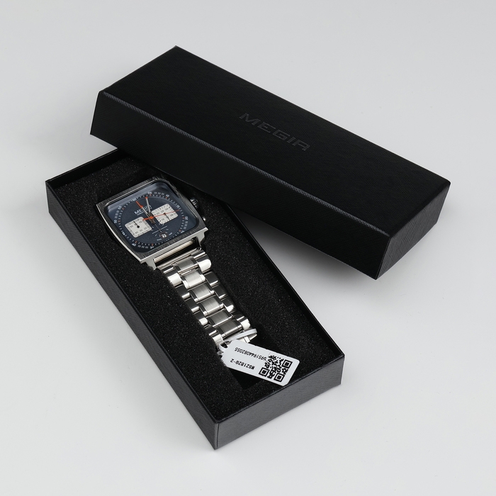 Часы наручные кварцевые мужские, d-4.35 см, с хронографом, 3 АТМ, светящиеся Часы наручные кварцевые мужские, d-4.35 см, с хронографом, 3 АТМ, светящиеся