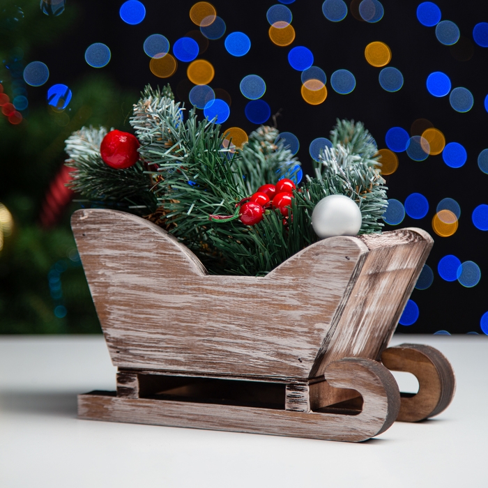 Новый год. Кашпо деревянное 20&times;12&times;13 см "Санки", состаренный Дарим Красиво