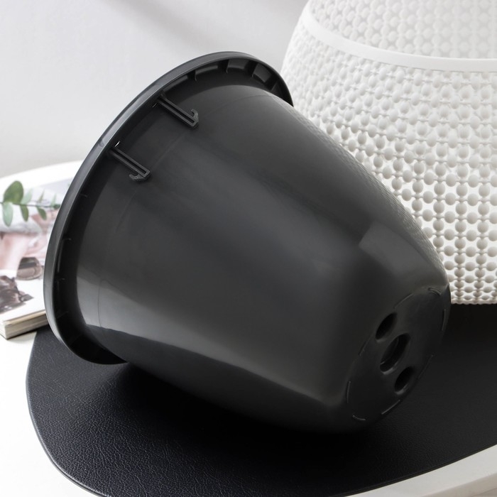 Кашпо для цветов со вставкой &laquo;Пирула&raquo;, d=29 см, 10,2 л, вставка 4 л, белое