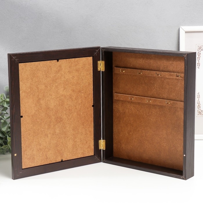 Ключница "Пейзаж" 24х29 см венге