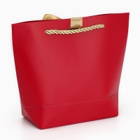 Пакет подарочный, упаковка, &laquo;Самой прекрасной&raquo;, 14 х 17 х 7 см