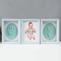 Фоторамка пластик 13х18 см с полим.глиной "Отпечаток ладошки и ножки" голубая 20,5х46,5 см Фоторамка пластик 13х18 см с полим.глиной "Отпечаток ладошки и ножки" голубая 20,5х46,5 см