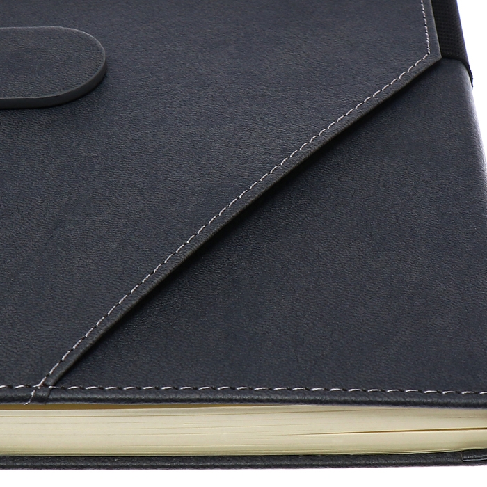 Ежедневник недатированный А5, 140л, клетка, к/зам, с ручкой, в подар. короб., Серый